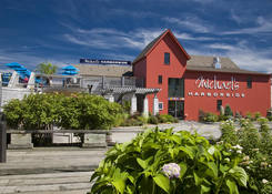 
                                	        Newburyport
                                    